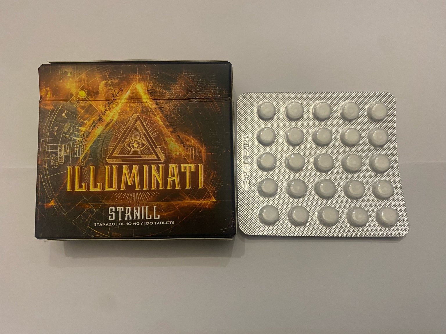 ILLUMINATI STANILL 31e stromba.jpg
